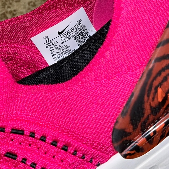 Nike Women’s Vibrant Pink Phantom Running Slip In Sneakers Sz-12 - Picture 5 of 7